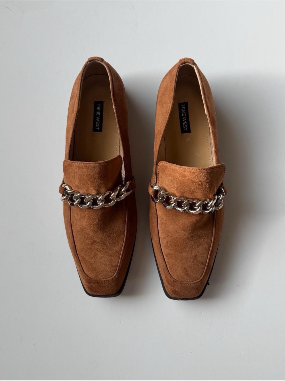 Nine West Brown Loafers 9.5 Square Toe Chain Preppy Minimalist